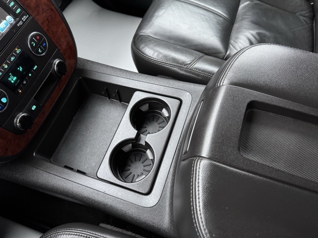 Chevrolet Silverado 3500HD 4WD Crew Cab 167.7" DRW LTZ 2011