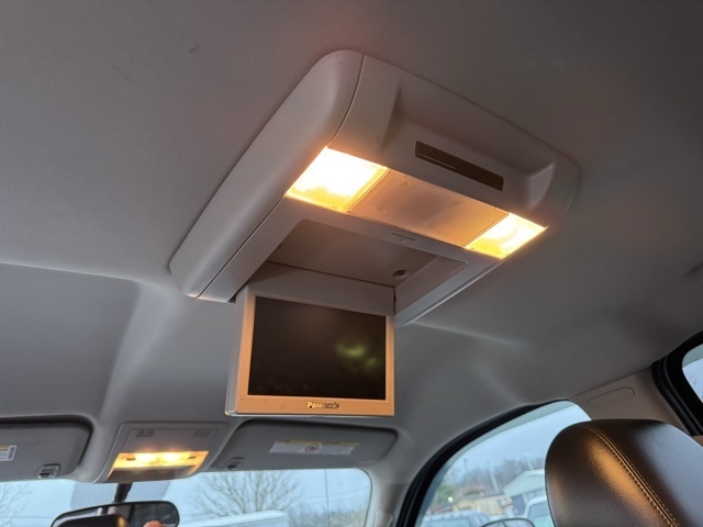 Chevrolet Silverado 3500HD 4WD Crew Cab 167.7" DRW LTZ 2011