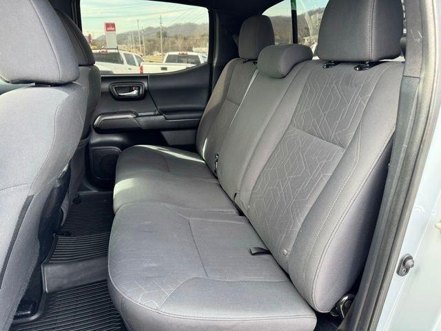 Toyota Tacoma 4WD TRD Sport Double Cab 5' Bed V6 AT (Natl) 2019