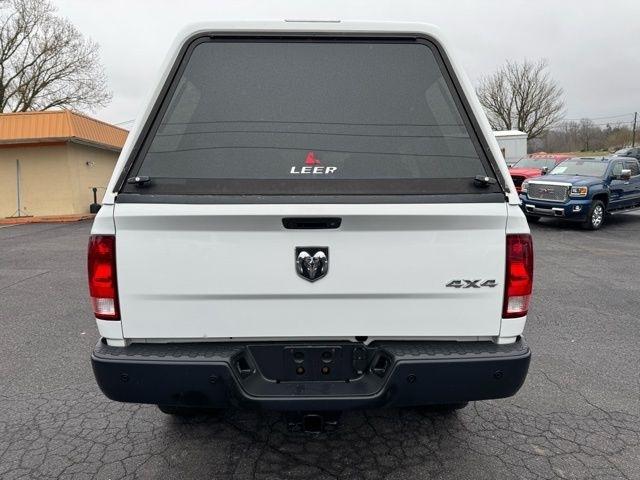 RAM 2500 Tradesman 4x4 Crew Cab 8' Box 2017