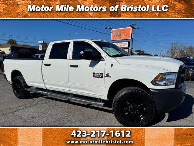 2017 RAM 2500 Tradesman 4x4 Crew Cab 8' Box