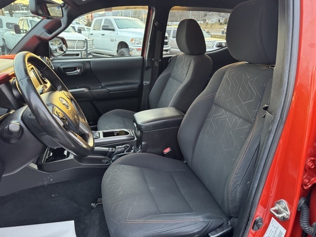 Toyota Tacoma TRD Offroad Double Cab 4WD V6 2016