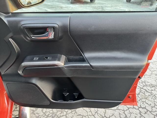 Toyota Tacoma TRD Offroad Double Cab 4WD V6 2016