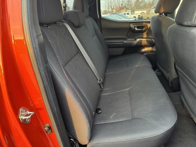 Toyota Tacoma TRD Offroad Double Cab 4WD V6 2016