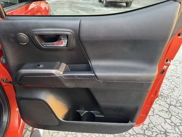 Toyota Tacoma TRD Offroad Double Cab 4WD V6 2016