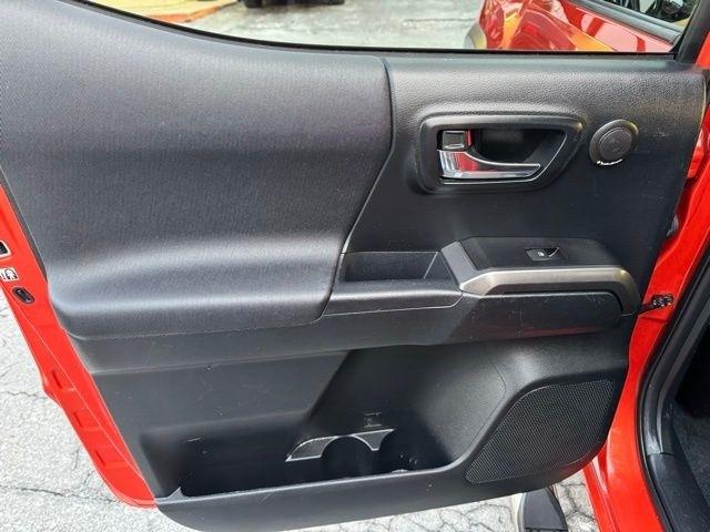 Toyota Tacoma TRD Offroad Double Cab 4WD V6 2016