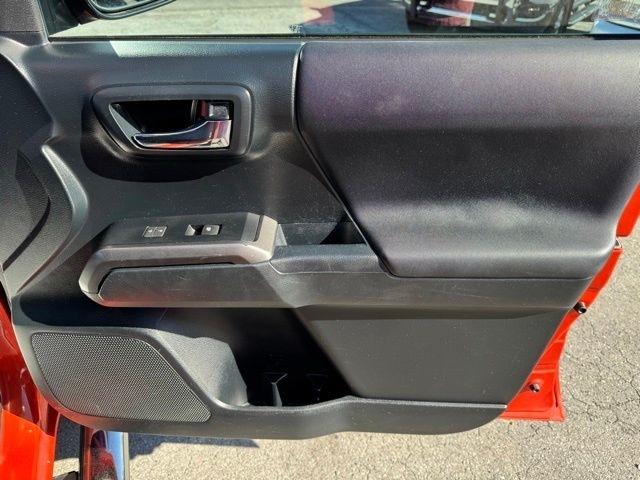 Toyota Tacoma TRD Offroad Double Cab 4WD V6 2016