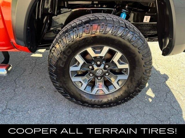 Toyota Tacoma TRD Offroad Double Cab 4WD V6 2016