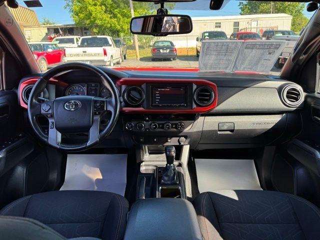 Toyota Tacoma TRD Offroad Double Cab 4WD V6 2016