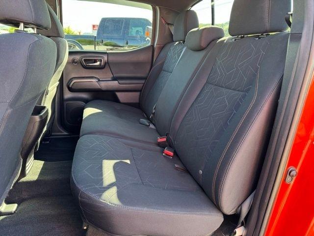 Toyota Tacoma TRD Offroad Double Cab 4WD V6 2016
