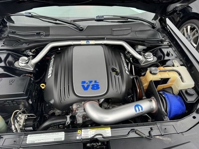 Dodge Challenger 2dr Cpe R/T 2010