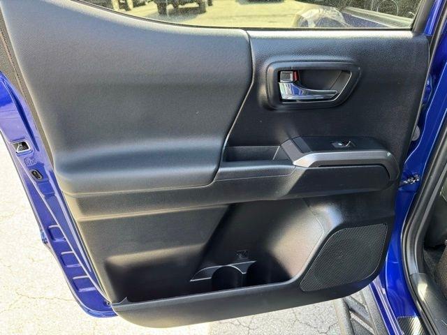 Toyota Tacoma 4WD TRD Off Road Double Cab 5' Bed AT (Natl) 2022