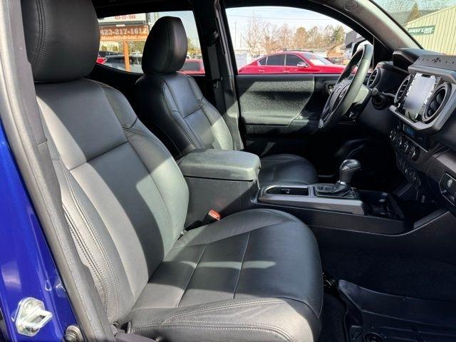 Toyota Tacoma 4WD TRD Off Road Double Cab 5' Bed AT (Natl) 2022