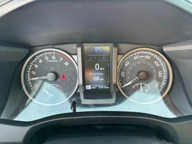 Toyota Tacoma 4WD TRD Off Road Double Cab 5' Bed AT (Natl) 2022