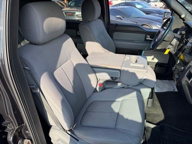 Ford F-150 4WD SuperCrew 145" XLT 2013