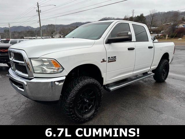 RAM 2500 4WD Crew Cab 149" Tradesman 2015