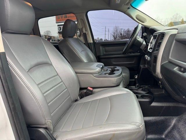 RAM 2500 4WD Crew Cab 149" Tradesman 2015