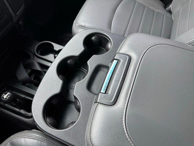 RAM 2500 4WD Crew Cab 149" Tradesman 2015