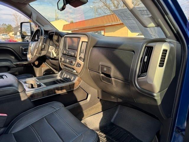 GMC Sierra 2500HD 4WD Crew Cab 153.7" Denali 2016