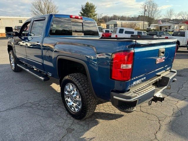 GMC Sierra 2500HD 4WD Crew Cab 153.7" Denali 2016