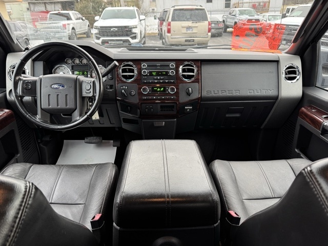 Ford Super Duty F-350 DRW 4WD Crew Cab 172" Lariat 2009