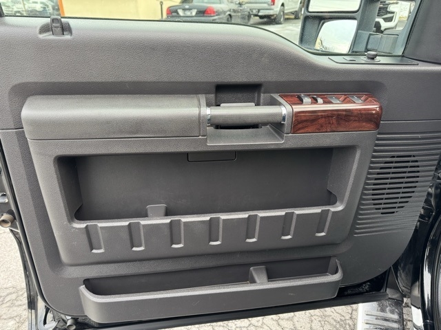 Ford Super Duty F-350 DRW 4WD Crew Cab 172" Lariat 2009