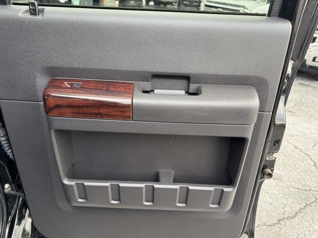 Ford Super Duty F-350 DRW 4WD Crew Cab 172" Lariat 2009