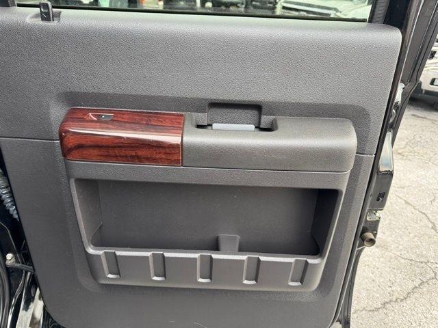 Ford Super Duty F-350 DRW 4WD Crew Cab 172" Lariat 2009