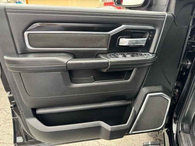 RAM 2500 Laramie 4x4 Crew Cab 6'4" Box 2022