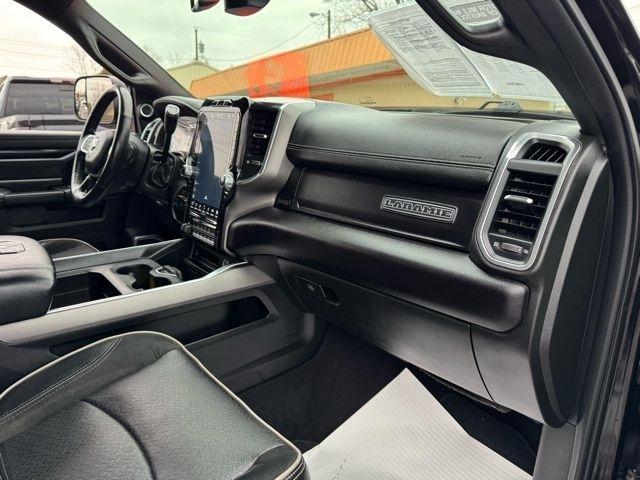 RAM 2500 Laramie 4x4 Crew Cab 6'4" Box 2022