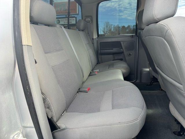 Dodge Ram 2500 4WD Quad Cab 160.5" SLT 2008