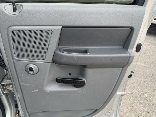 Dodge Ram 2500 4WD Quad Cab 160.5" SLT 2008