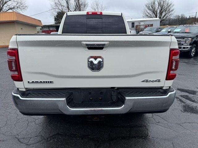 RAM 2500 Laramie 4x4 Mega Cab 6'4" Box 2019