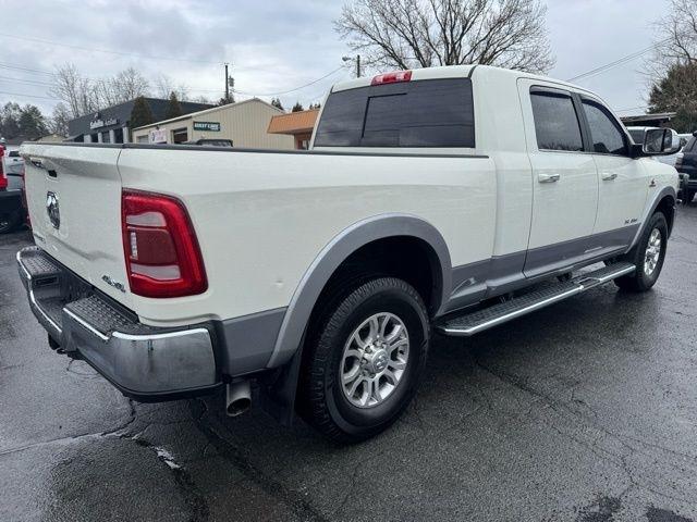 RAM 2500 Laramie 4x4 Mega Cab 6'4" Box 2019