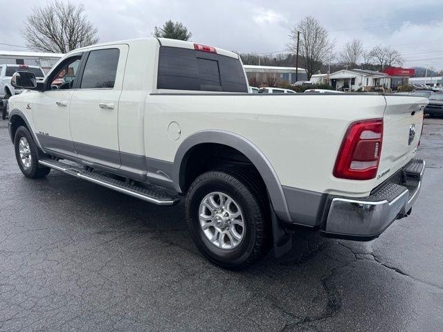 RAM 2500 Laramie 4x4 Mega Cab 6'4" Box 2019