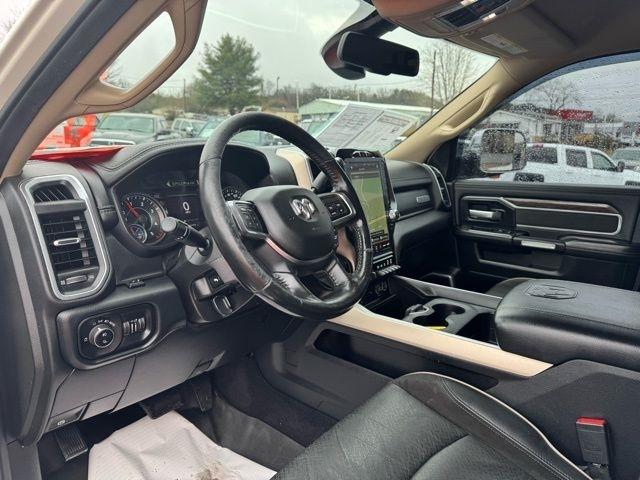 RAM 2500 Laramie 4x4 Mega Cab 6'4" Box 2019