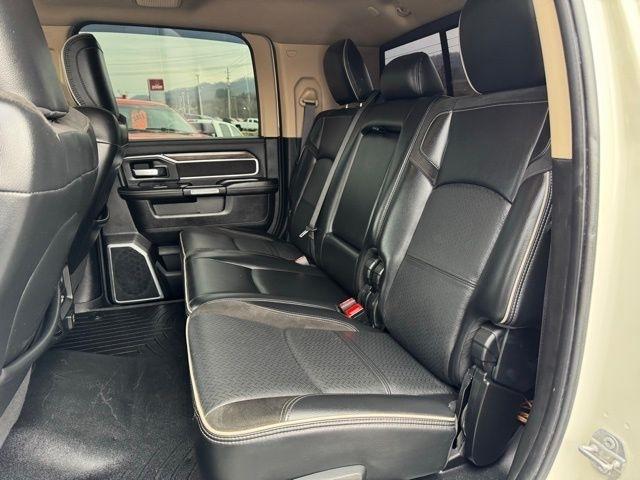 RAM 2500 Laramie Mega Cab 4WD 2019