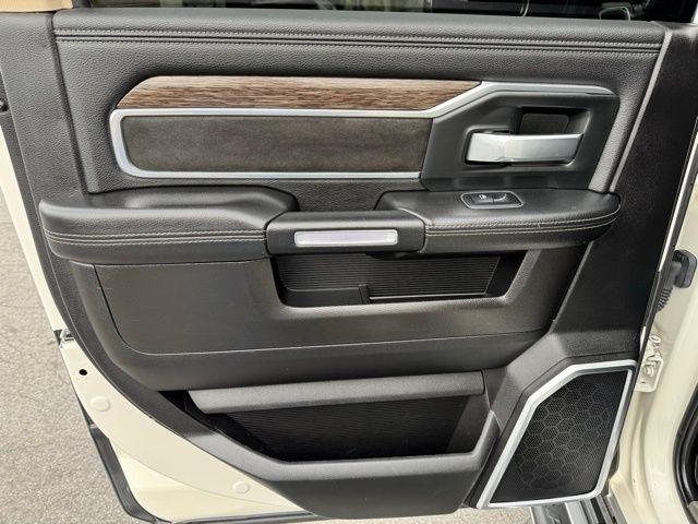 RAM 2500 Laramie Mega Cab 4WD 2019