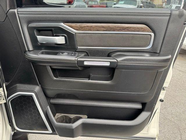 RAM 2500 Laramie Mega Cab 4WD 2019