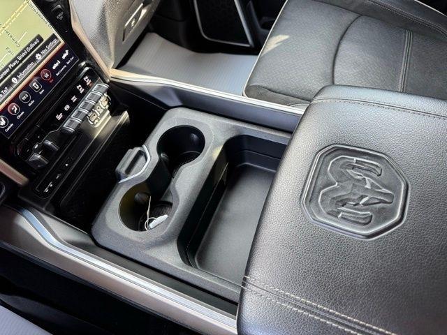 RAM 2500 Laramie Mega Cab 4WD 2019