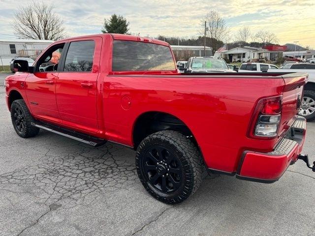 RAM 2500 Big Horn 4x4 Crew Cab 6'4" Box 2022
