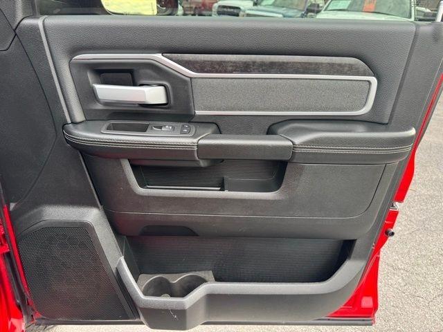 RAM 2500 Big Horn 4x4 Crew Cab 6'4" Box 2022