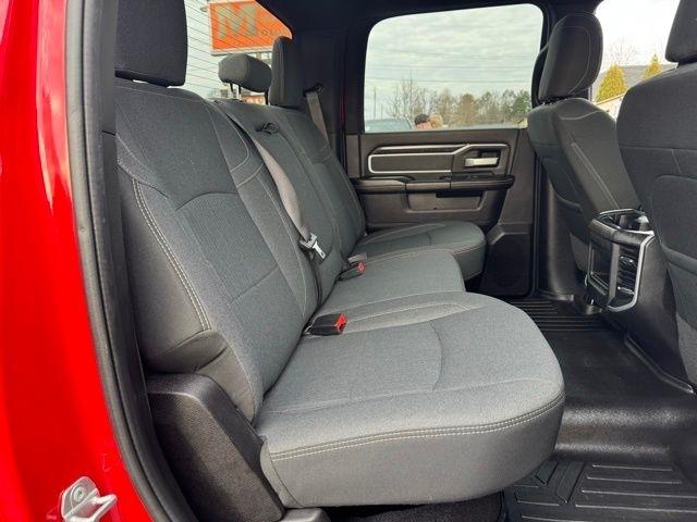 RAM 2500 Big Horn 4x4 Crew Cab 6'4" Box 2022