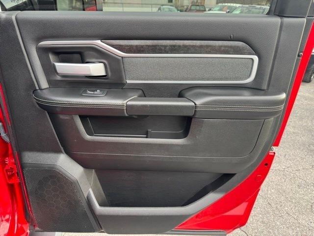 RAM 2500 Big Horn 4x4 Crew Cab 6'4" Box 2022