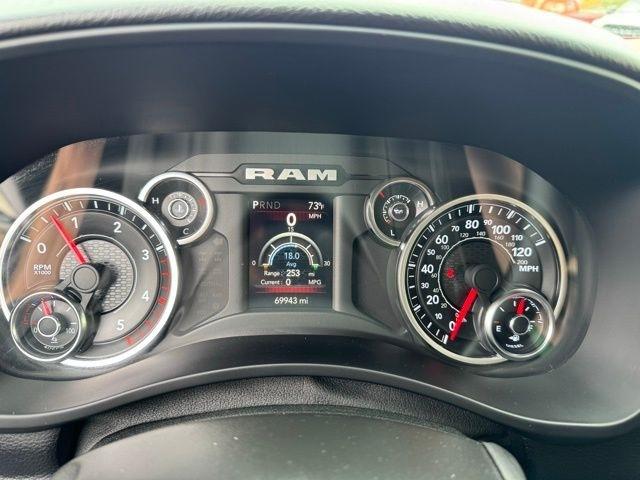 RAM 2500 Big Horn 4x4 Crew Cab 6'4" Box 2022