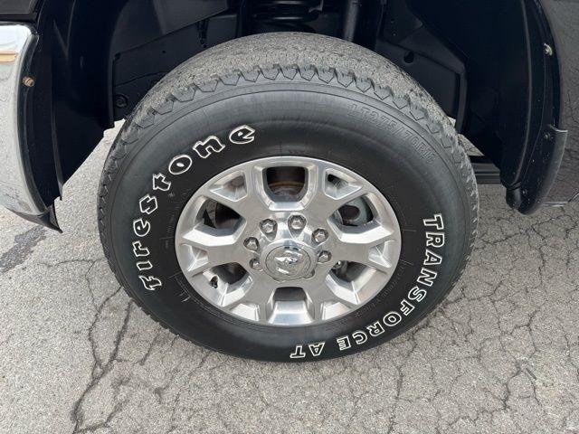 RAM 2500 Tradesman 4x4 Crew Cab 6'4" Box 2018