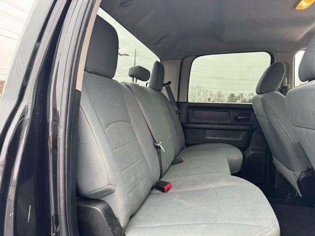 RAM 2500 Tradesman 4x4 Crew Cab 6'4" Box 2018