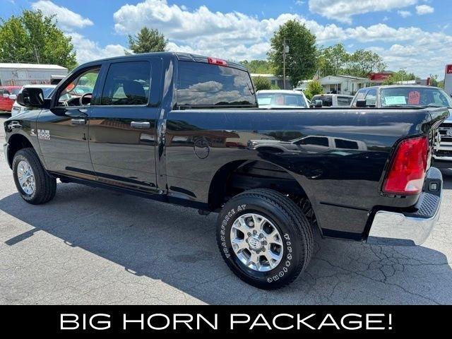 RAM 2500 Tradesman 4x4 Crew Cab 6'4" Box 2018