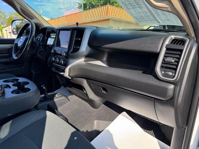 RAM 3500 Tradesman Crew Cab 4WD DRW 2020