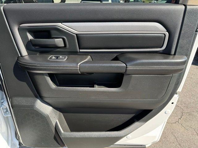 RAM 3500 Tradesman Crew Cab 4WD DRW 2020